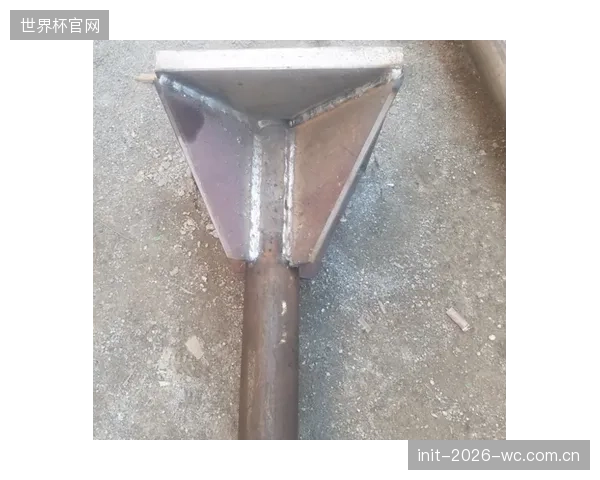 岩壁品牌方为何只宣传板材？对于关乎生命的地脚锚栓系统及其破坏力试验，为何在营销中被集体性忽略？